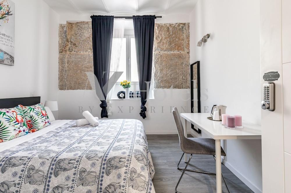 A And Z Juan De Mena (Adults Only) Hotel Madrid Ngoại thất bức ảnh